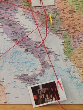 Creating spaces of democracy (4)